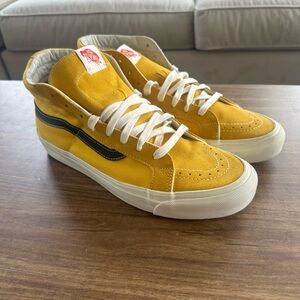 Rare Vans 10.5, Like New!!